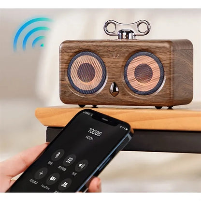 Battery Life High Quality Owl Bluetooth Speaker