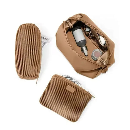 4L Sleek Neoprene Makeup Pouch W/ Zipper Closure