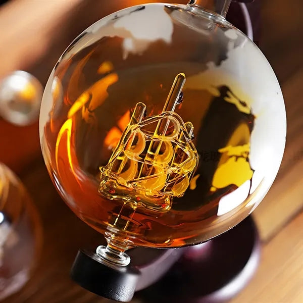 Cool gifts men dad husband bourbon whiskey globe decanter