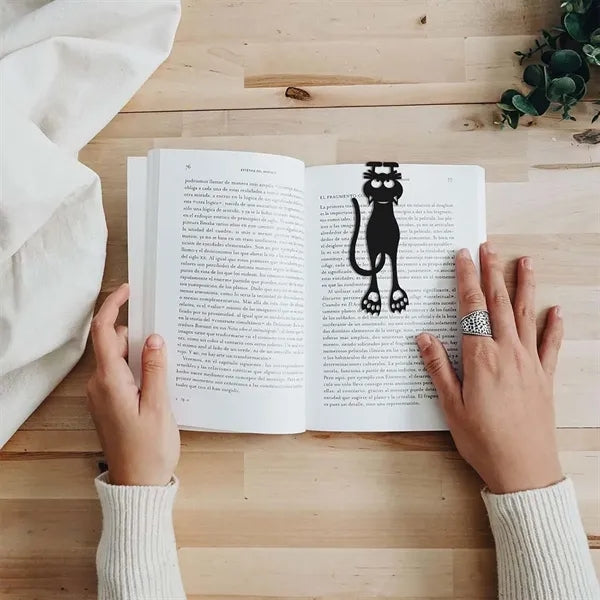 Personalized smooth plastic cute cat reading bookmark