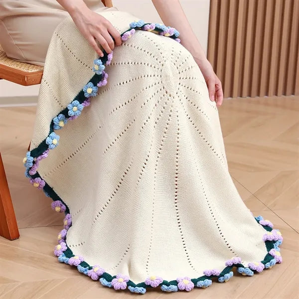 Round Crocheted Rose Bouquet Blanket
