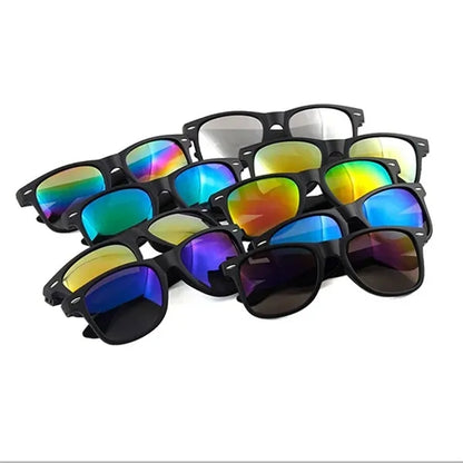Retro Black Frame Gradient Lens Classic Sunglasses