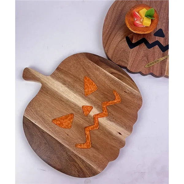Pumpkin Shape Acacia Wood Natural Resin Cutting Board