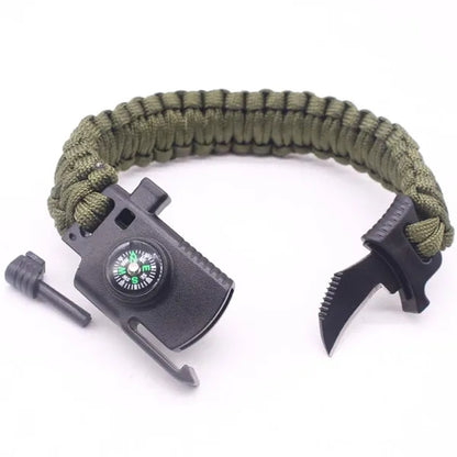 Outdoor wilderness mountaineering survival paracord bracelet