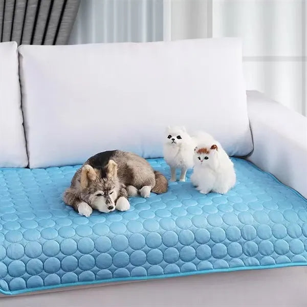 Portable kennel sofa car cooling mat pad for dogs and cats