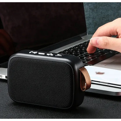 Durable Practical Portable Fabric Cube Bluetooth Speaker