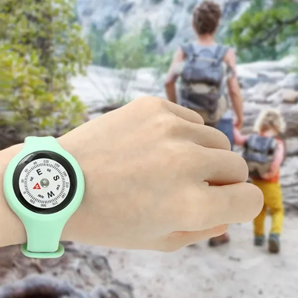 Wearable Wristband Compass for Outdoor Adventures