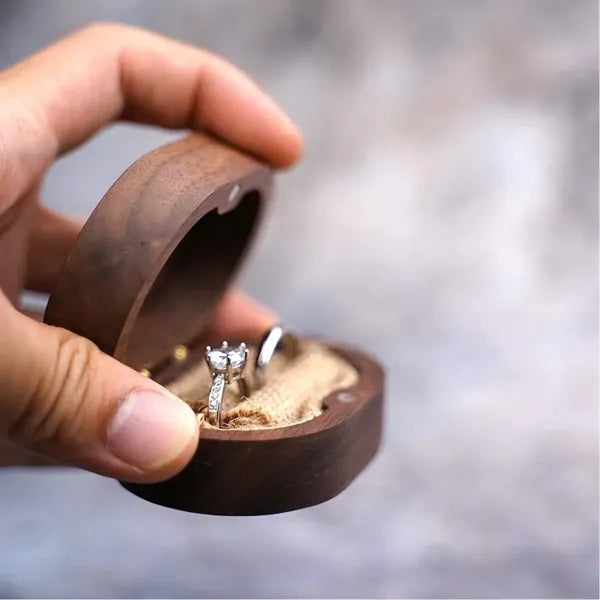 Oval Forest Rustic Carve Engagement Wedding Ring Box Holder