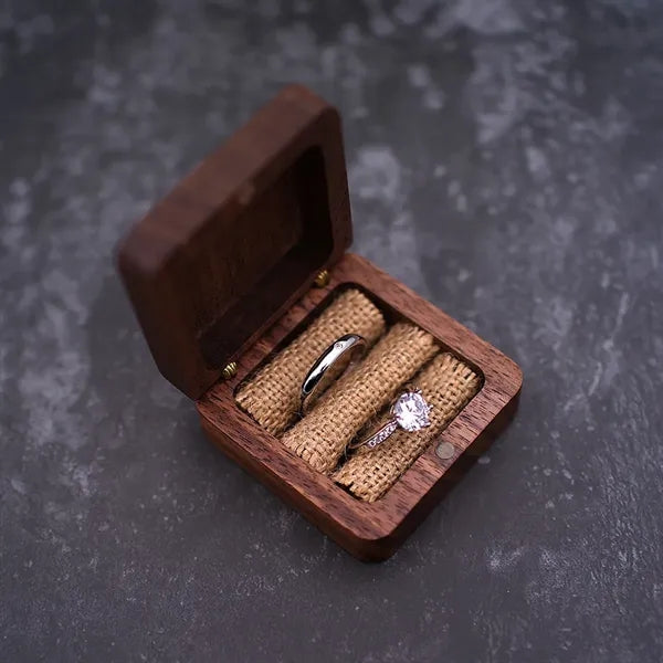 Oval Forest Rustic Carve Engagement Wedding Ring Box Holder
