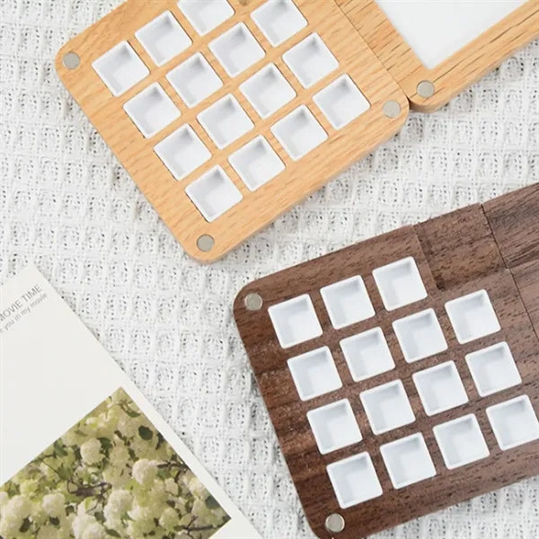 Eco-Friendly Wood Pigment Palette With Magnetic Cover