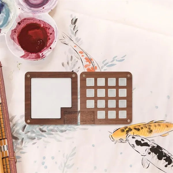 Eco-Friendly Wood Pigment Palette With Magnetic Cover