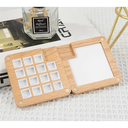 Eco-Friendly Wood Pigment Palette With Magnetic Cover
