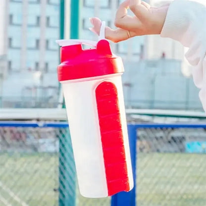 20Oz. Protein Shaker Bottle with Integrated Pill Organizer