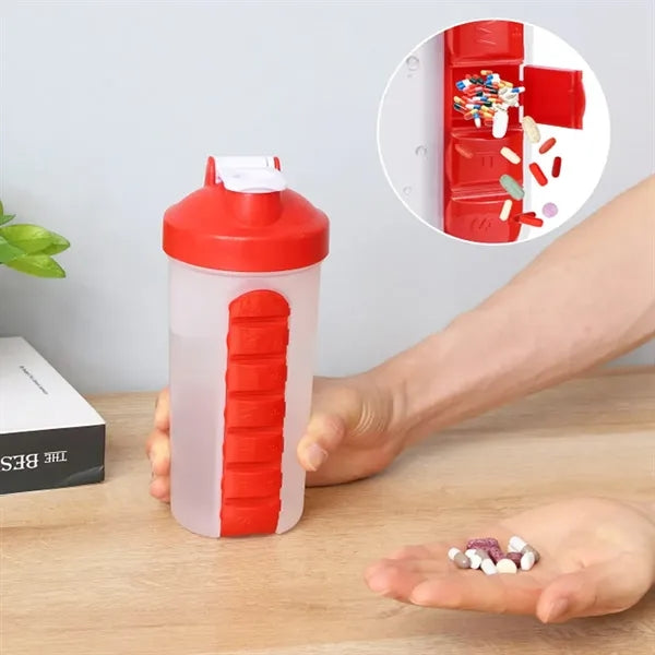 20Oz. Protein Shaker Bottle with Integrated Pill Organizer