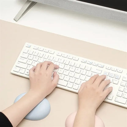 Soft Skin Silicone Ergonomic Cooling Mouse Wrist Rest