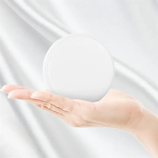Round Portable Power Bank with Built-in Cables