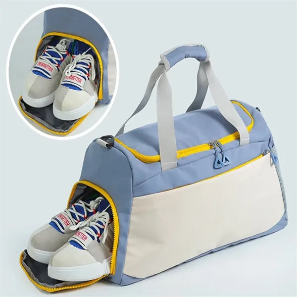 Large Capacity Travel Duffel Bag With Shoulder Strap Handle