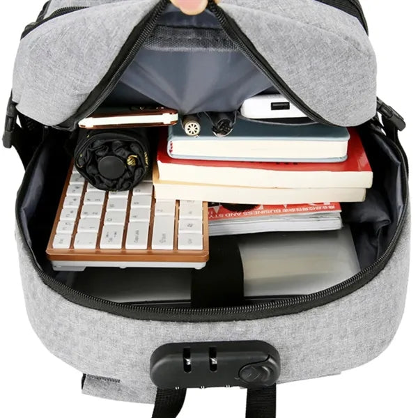 15.6 Inch Anti-Theft Laptop Backpack with USB Charging Port