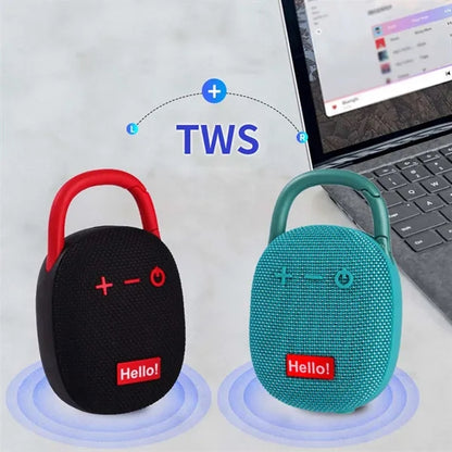 Outdoor portable waterproof bluetooth speaker with carabiner
