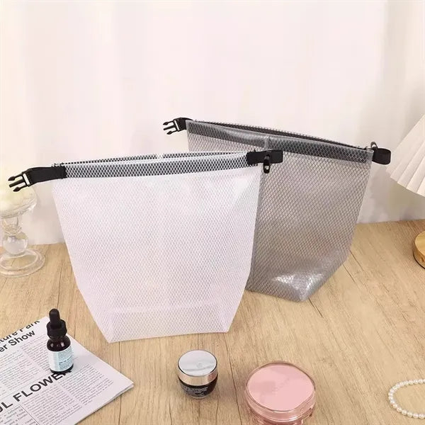 Buckle Design Fitness Wash Bag