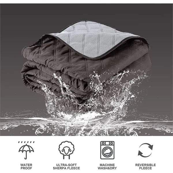 82 "x 55" Hooded Outdoor Blanket