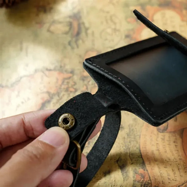 Crazy Horse Leather Snap Closure Durable Vintage Luggage Tag