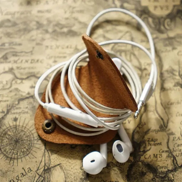 Lightweight Tangle-Free Triangle Leather Cable Organizer