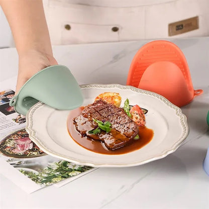 Heat-Resistant Non-Slip Practical Mini Silicone Mittens
