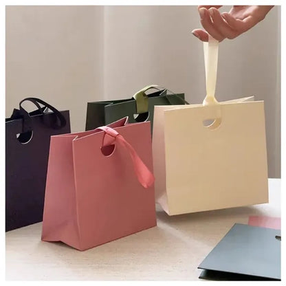 Party Favors Paper Gift Bag