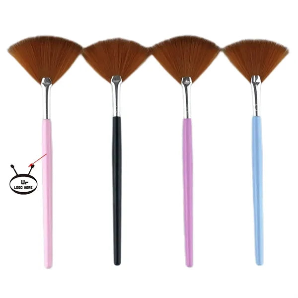Fan-Shaped Facial Cosmetics Brush