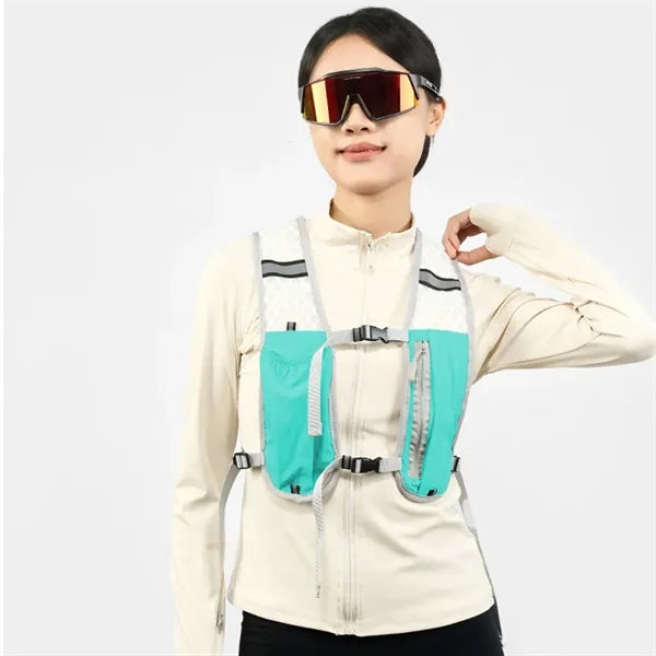 Lightweight Reflective Multi-Pocket Hydration Running Vest