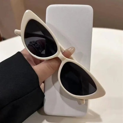 Stylish Cat Eye Sport Sunglasses