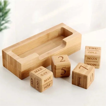 Creative Vintage Decor Family Office Desk Wooden Calendar