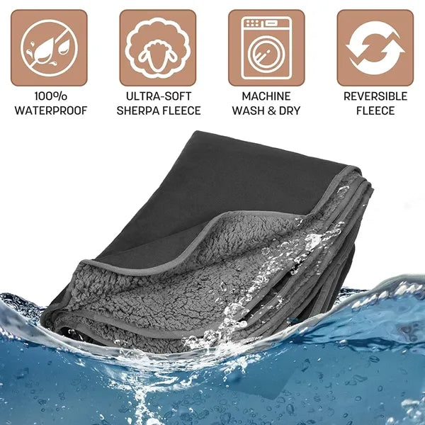 Waterproof Outdoor Blanket with Sherpa Lining