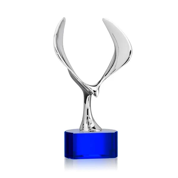 Maverick Eagle Award on Paragon Base - Blue
