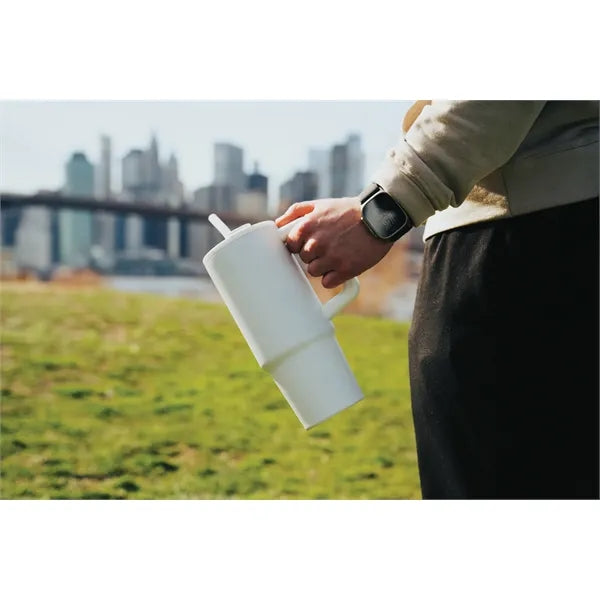 Embrace Deluxe Recycled Stainless Steel Tumbler 900ml