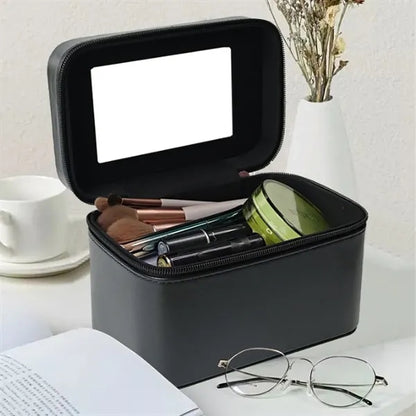Stain-Resistant Waterproof PU HD Glass Mirror Makeup Bag