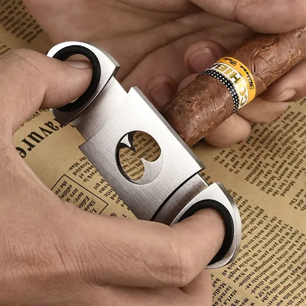 Ergonomic Pull-Switch Dual-Blade Plastic Cigar Cutter