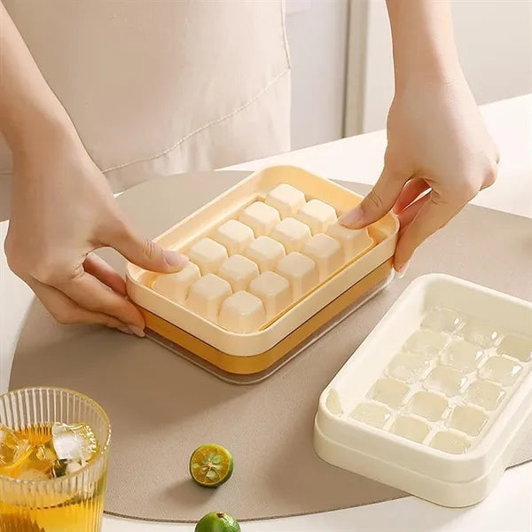 15-Cube BPA-Free Stackable Press-Release Square Ice Tray