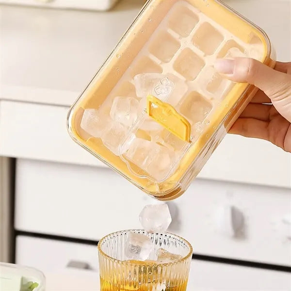 15-Cube BPA-Free Stackable Press-Release Square Ice Tray