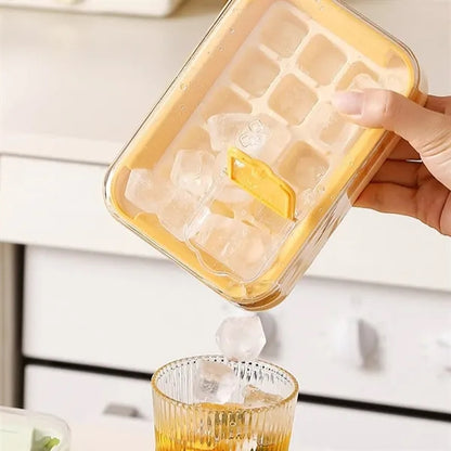 15-Cube BPA-Free Stackable Press-Release Square Ice Tray