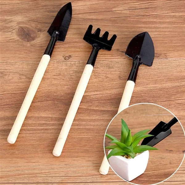 3-Piece Mini Garden Tool with Wooden Handle and Hanging Hole