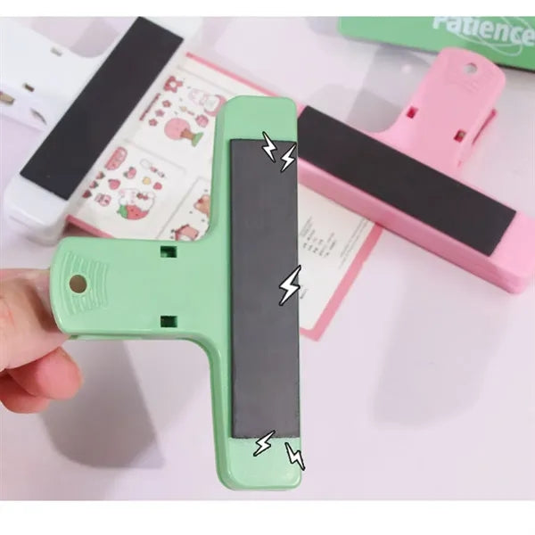 Rust-proof Magnetic Clip