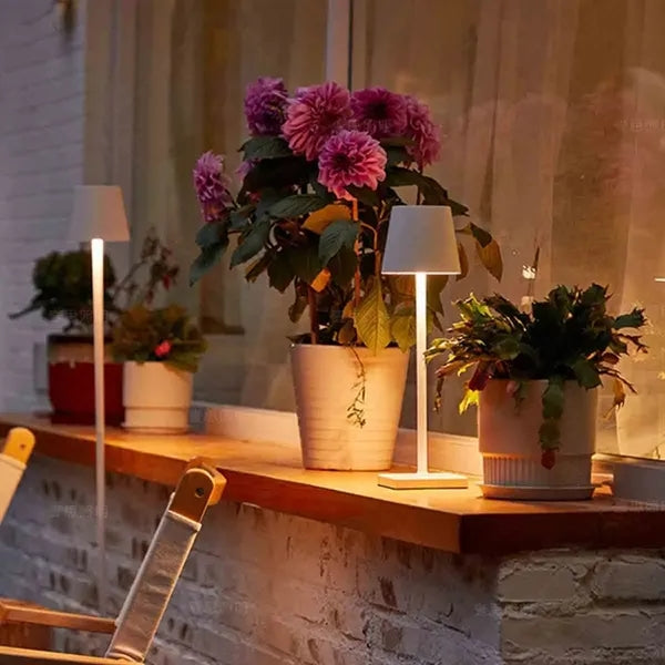 Cordless Usb Rechargeable Table Lamp
