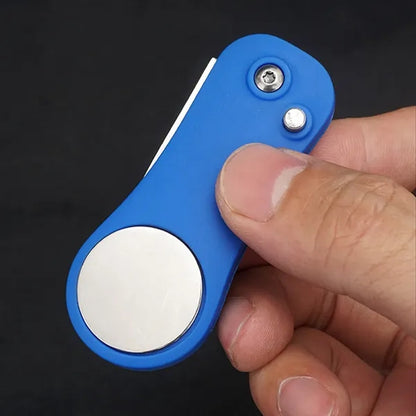 Golf Divot Tool with Magnetic Ball Marker