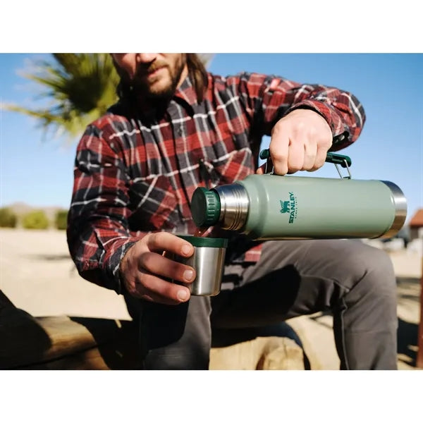 Stanley Legendary Classic Bottle 48oz