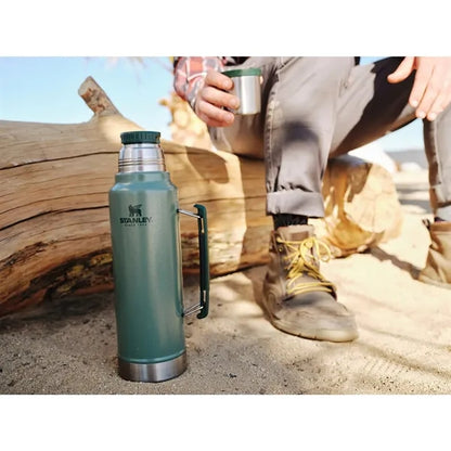 Stanley Legendary Classic Bottle 48oz