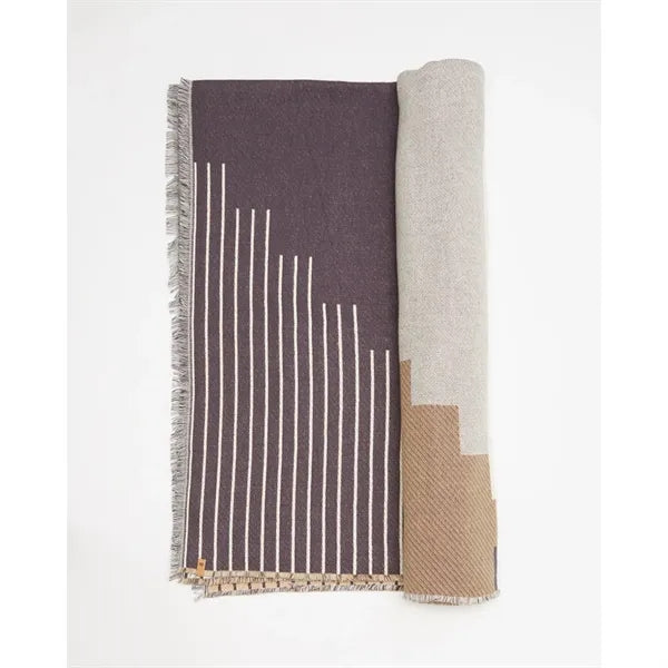 tentree Organic Cotton Peaks Woven Blanket