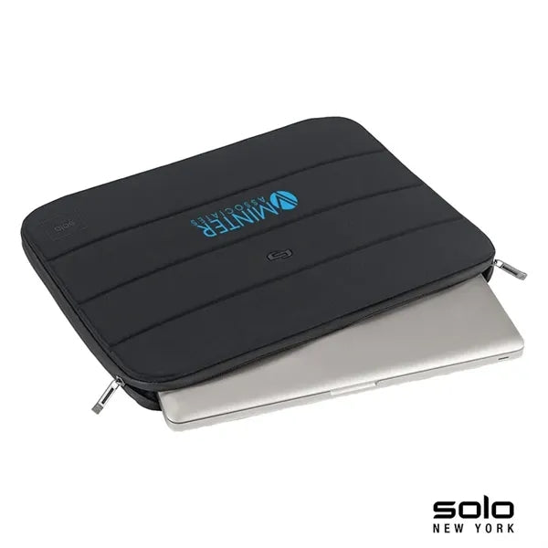 Solo New York 17.3" Bond Sleeve