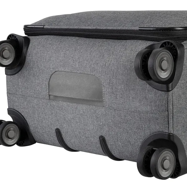 Malibu Bay 3.0 Softside Medium Check-In Expandable
